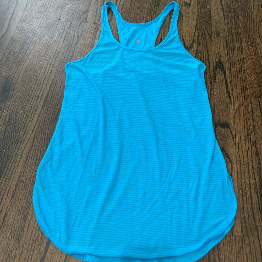 Lululemon tank